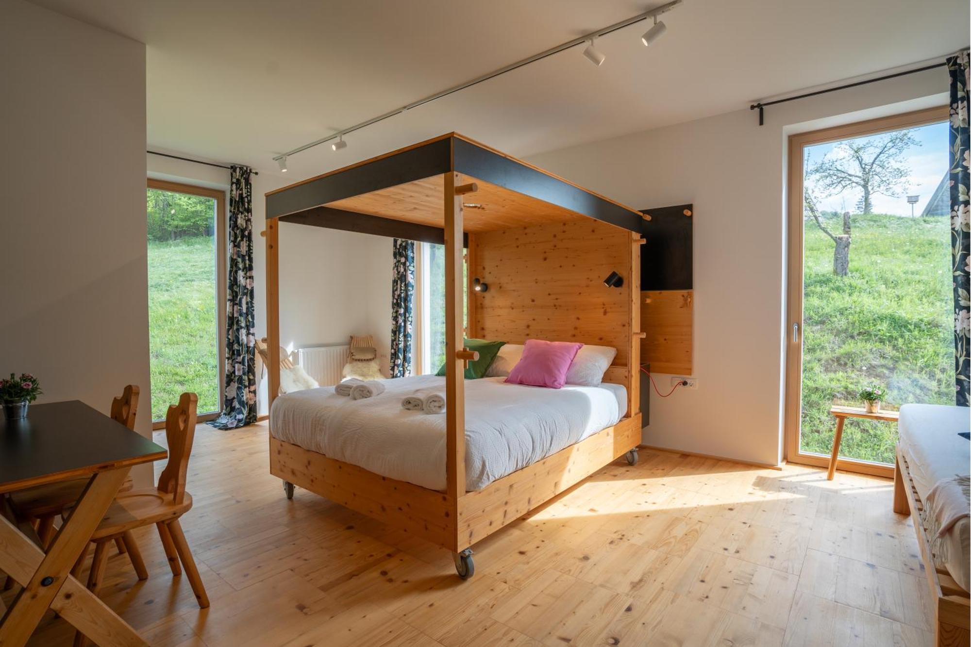 Eko Glamping Resort Kristof Cerklje na Gorenjskem Exteriér fotografie